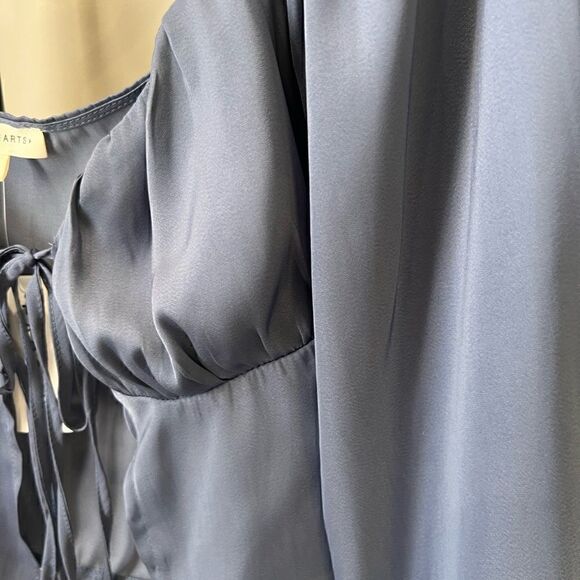 LA Hearts Pac Sun Tie Front Satin Long Sleeve Top blue size small - Picture 9 of 16